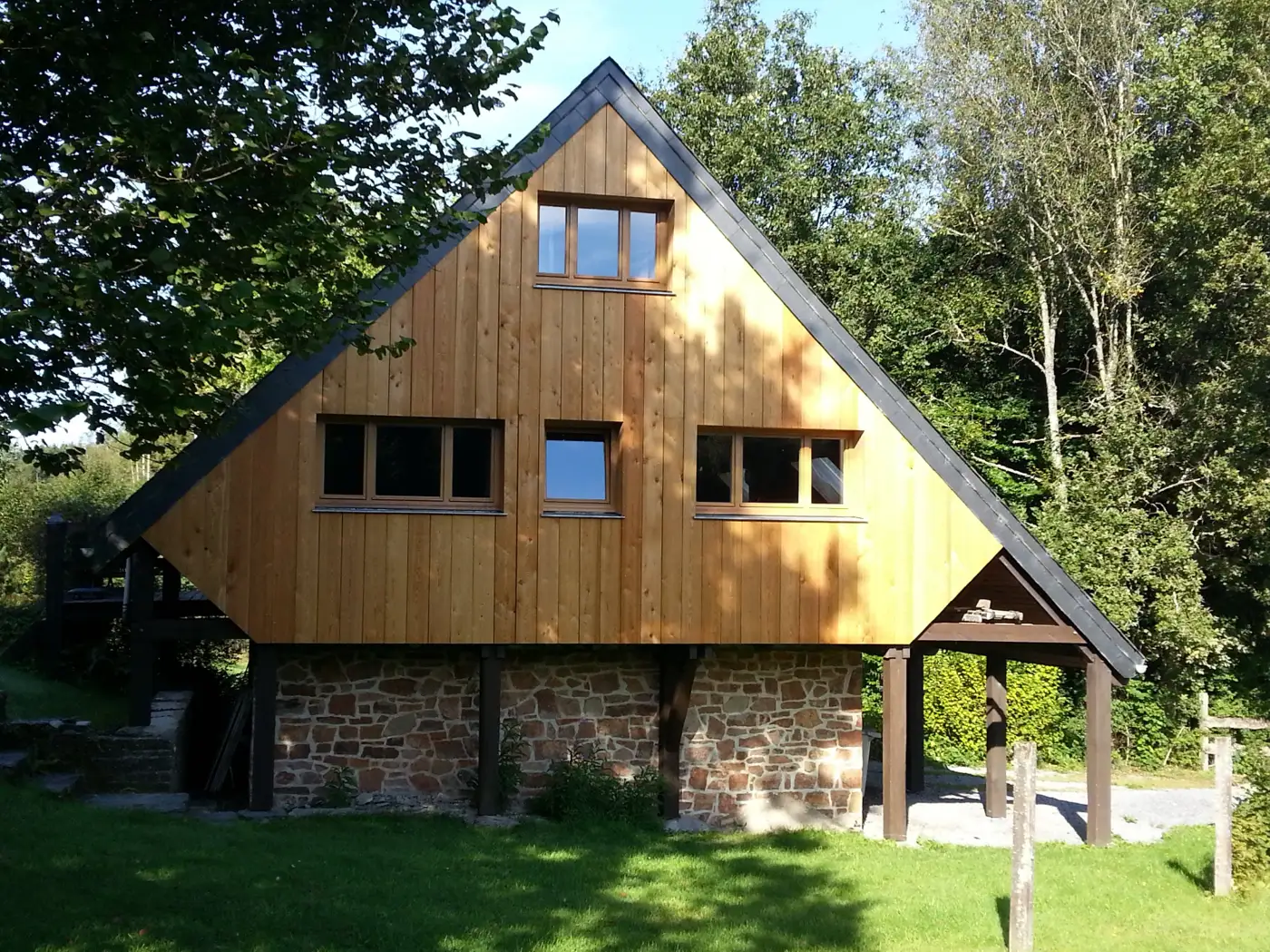 Cottage for 4 people in Bièvre La Lisière